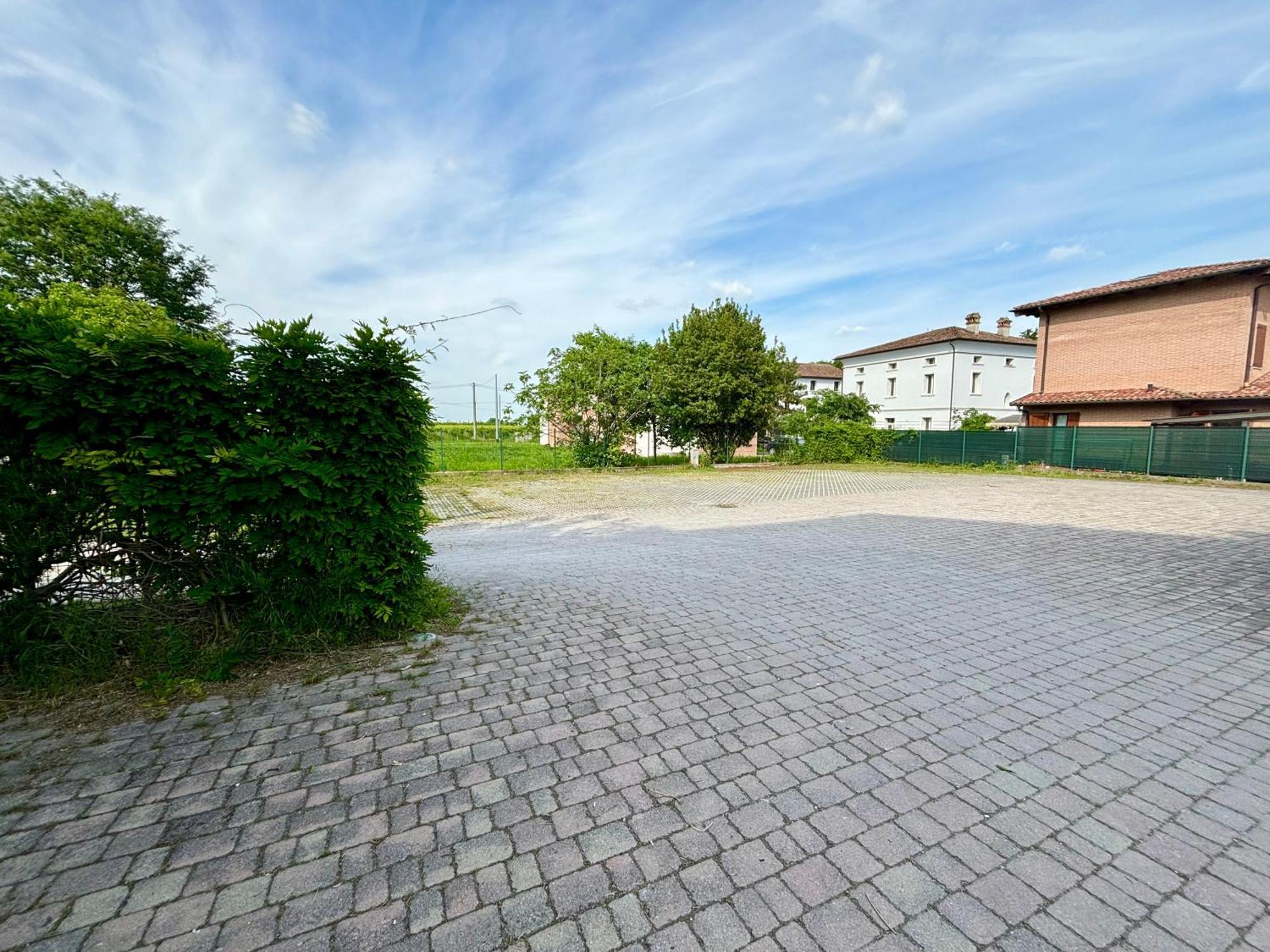 Intero Appartamento Con Giardino In Palazzo Del 1600 Campogalliano Exterior foto